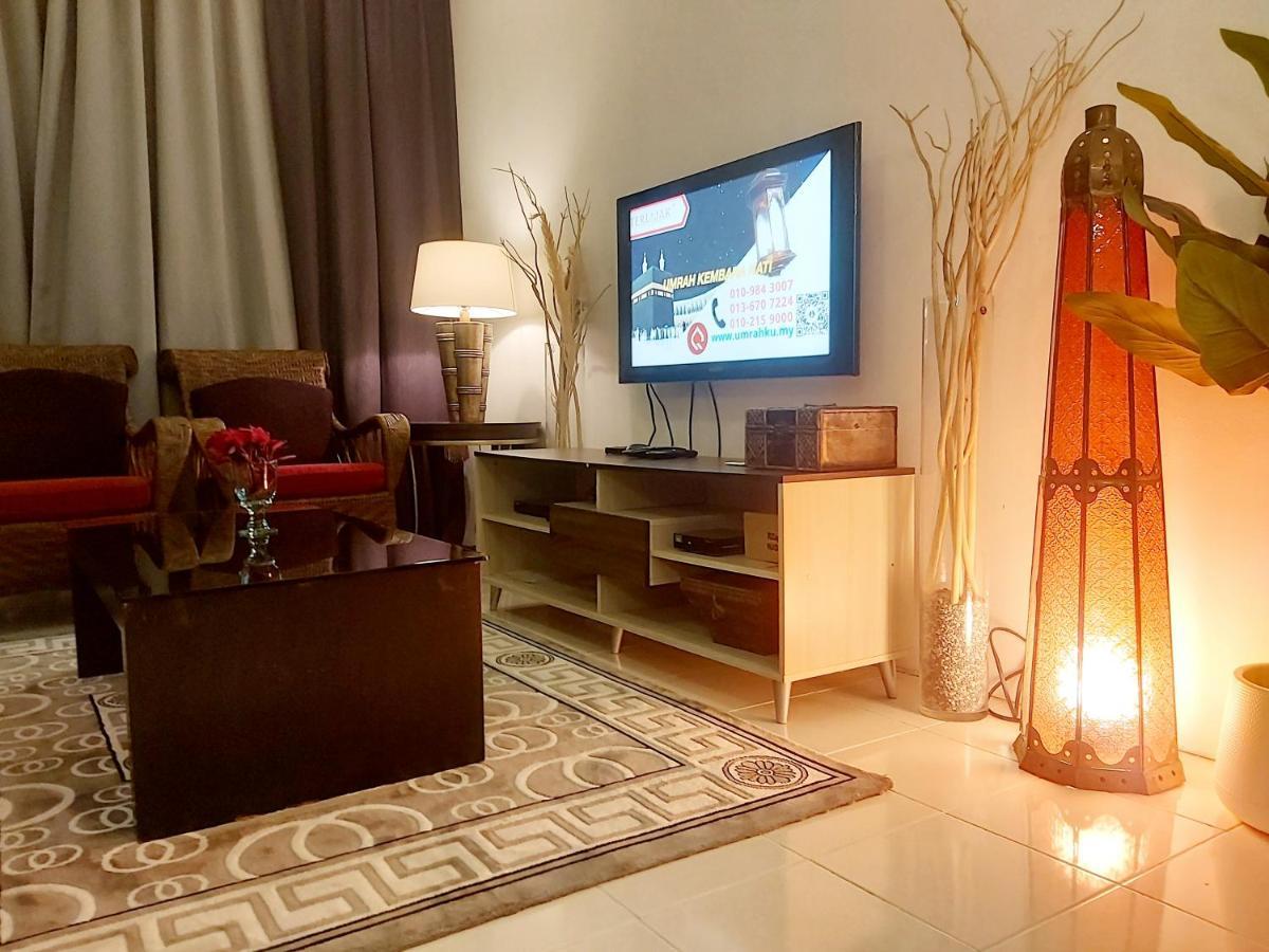 Islamic Homestay Apartment Kundang, Раванґ Екстер'єр фото